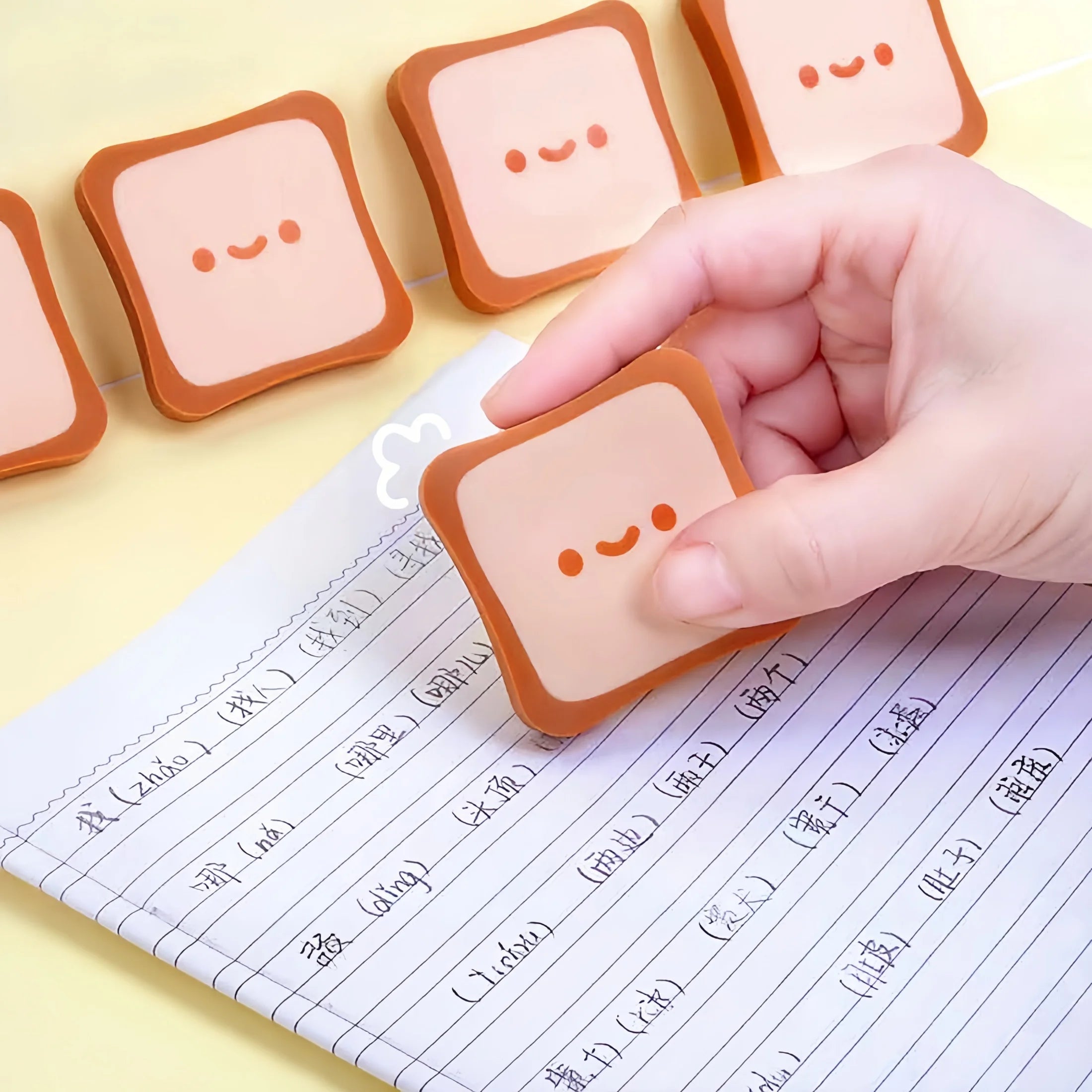 Toast-Shaped Eraser, Creative Design That Looks Like a Rubber Eraser, Students Can Erase Cleanly Without Leaving Marks or Residue