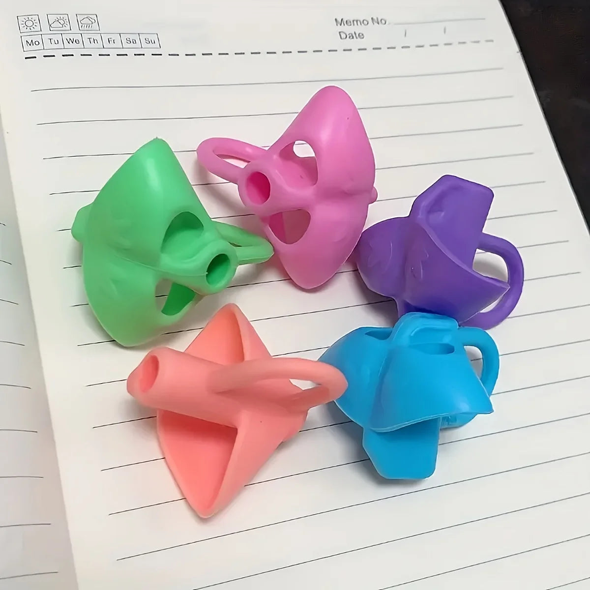 Silicone 3 Finger Grip Silicone Pencil Grips Three Fingers Fixed Handwriting Posture Correction Grip Trainer Kids Pencil Holder
