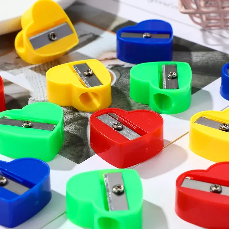 Heart Pencil Sharpeners Manual Pencil Sharpeners Compact Mini Sharpener for School Classroom Bulk School Supplies