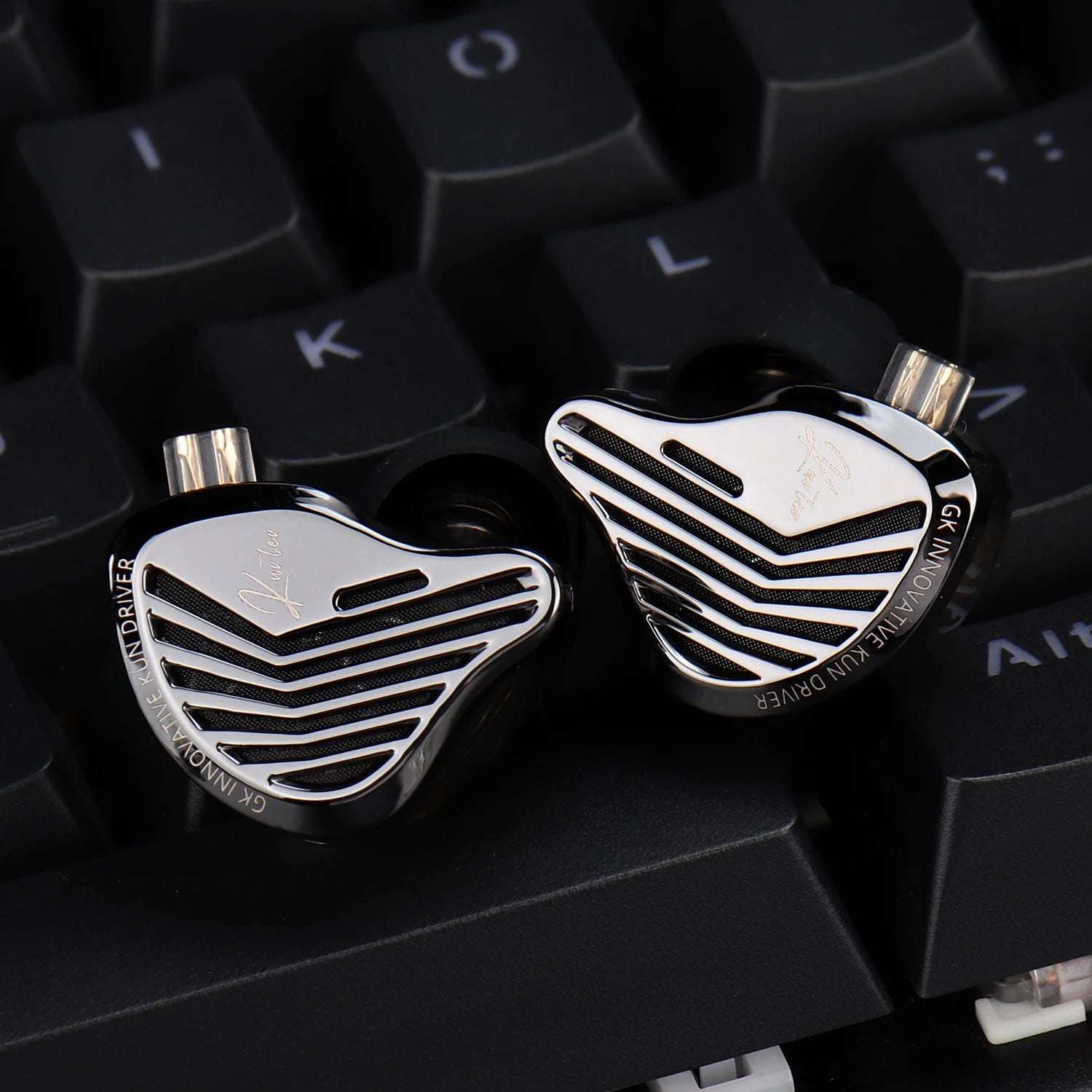 GK KUNTEN Earphones New Generation Dynamic Driver Unite Headests Hifi Music Earbuds DJ Headphones