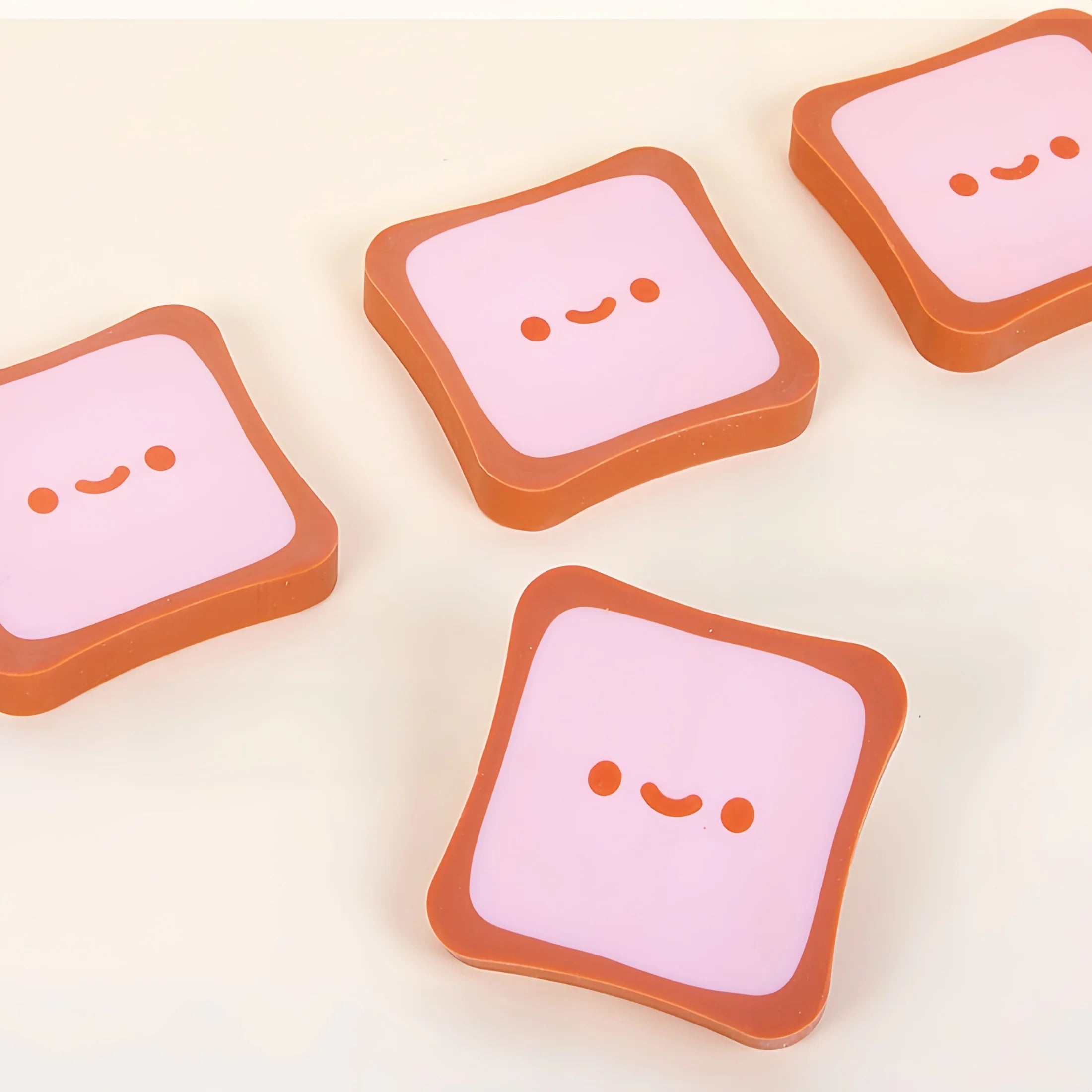 Toast-Shaped Eraser, Creative Design That Looks Like a Rubber Eraser, Students Can Erase Cleanly Without Leaving Marks or Residue
